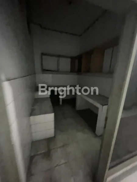 image DISEWAKAN RUKO SUPER BESAR 3 LANTAI DI JL. TUPAREV KARAWANG – LOKASI PREMIUM PUSAT KOMERSIAL (7)