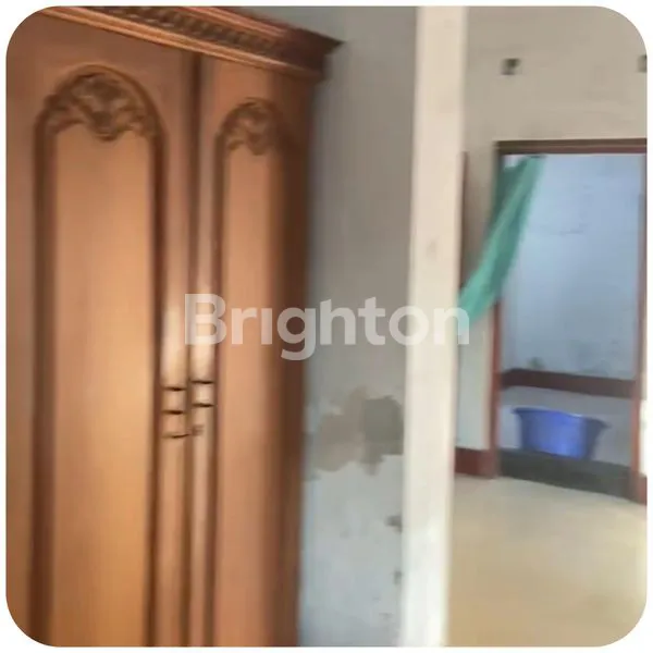 image DI JUAL TANAH BONUS RUMAH DEPAN AKSES JALAN RAYA LOKASI DI TENGAH KOTA DEKAT DENGAN INFRASTRUKTUR PENTING! (4)