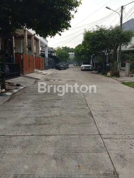 image RUMAH SIAP HUNI DI KEMANG PRATAMA BEKASI  (2)