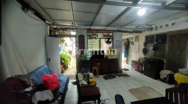 image RUMAH LAMA HITUNG TANAH SETIABUDI GUNTUR (5)