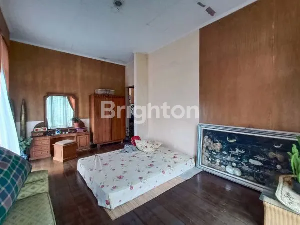 image VILLA MEWAH CIJERUK DENGAN VIEW PUNCAK & 21 KOLAM IKAN (6)