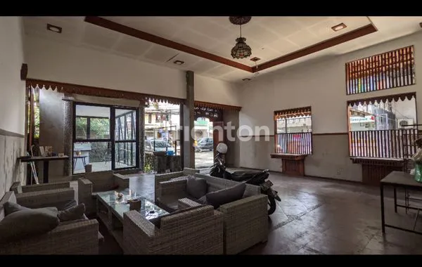 image RUKO STRATEGIS GEGERKALONG BANDUNG, COCOK UNTUK BERBAGAI USAHA (6)