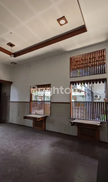 image RUKO STRATEGIS GEGERKALONG BANDUNG, COCOK UNTUK BERBAGAI USAHA (5)