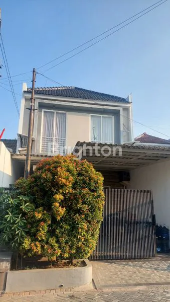 image PANTAI MENTARI (1)