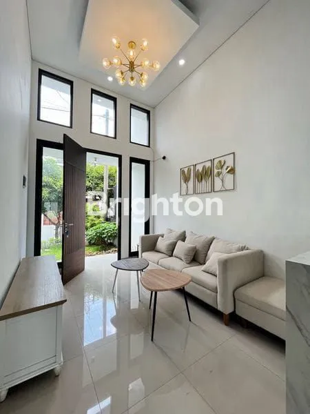 image VIOLA KEMANG PRATAMA BEKASI\N (2)