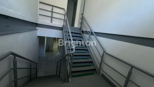 image KANTOR STRATEGIS DEKAT GERBANG TOL MANGGAR DAN KAWASAN KOMERSIAL MIGAS BALIKPAPAN SIAP PAKAI\N (6)