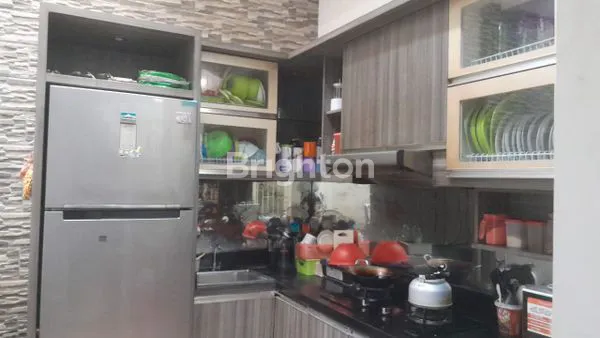 image LOKASI ELIT THE GAYUNGSARI SIAP HUNI  (3)