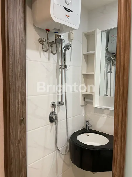 image DIJUAL APARTMENT STUDIO FULL FURNISHED DI SKYHOUSE BSD TOWER LEONIE, BSD (8)