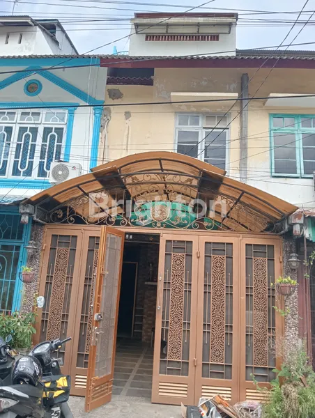 image RUMAH DALAM KOMPLEK (1)