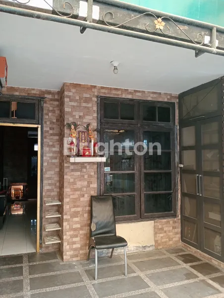 image RUMAH DALAM KOMPLEK (2)