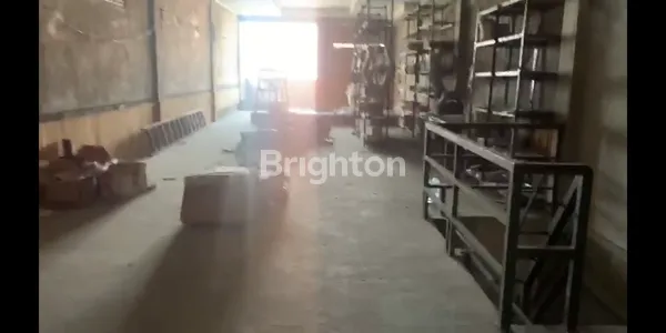 image RUKO MAYJEN SUNGKONO MADIUN NOL JALAN RAYA (2)