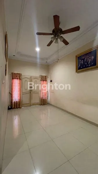 image RUMAH 2 LANTAI HOOK SIAP HUNI DI CENGKARENG INDAH JAKARTA BARAT (3)