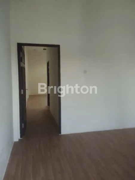 image RUKO BETON 2 LT STRATEGIS SEI RAYA DALAM PONTIANAK (7)