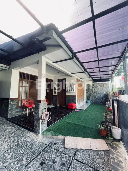 image RUMAH INDUK + 4 KAMAR KOS STRATEGIS DEKAT UMS COLOMADU (3)