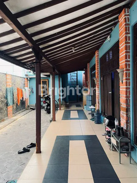 image RUMAH INDUK + 4 KAMAR KOS STRATEGIS DEKAT UMS COLOMADU (5)
