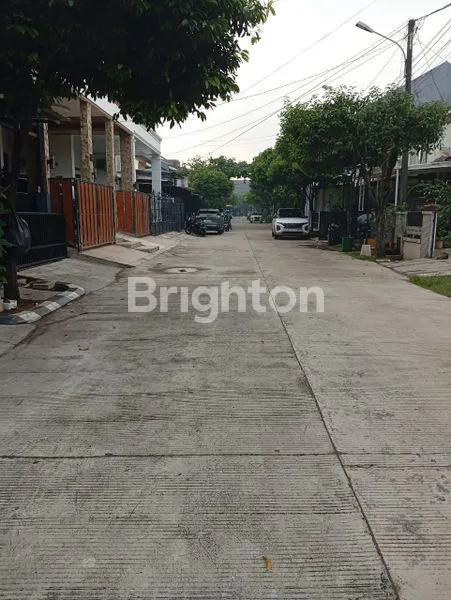 image RUMAH SIAP HUNI – KEMANG PRATAMA BEKASI  (8)