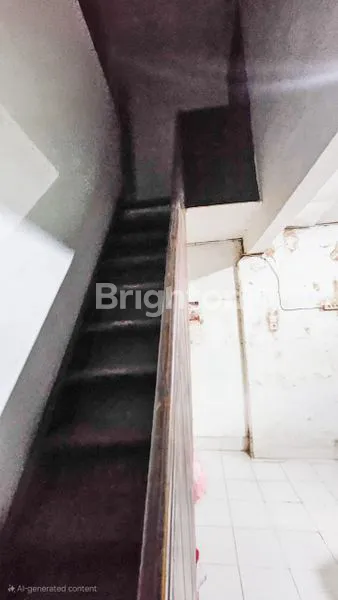 image RUMAH 2 LANTAI STRATEGIS DI PERINTIS KEMERDEKAAN MEDAN, SHM (5)