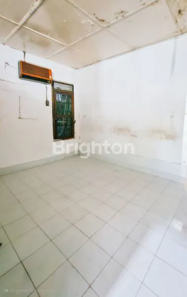 image RUMAH 2 LANTAI STRATEGIS DI PERINTIS KEMERDEKAAN MEDAN, SHM (2)