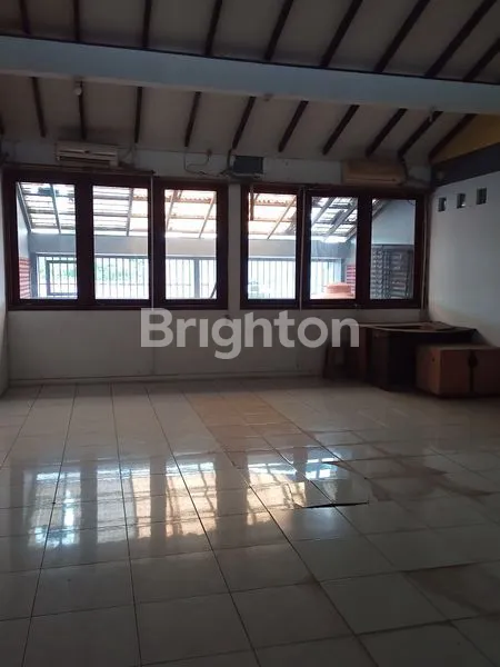 image RUMAH JALAN BONGO RAYA KELAPA GADING (5)