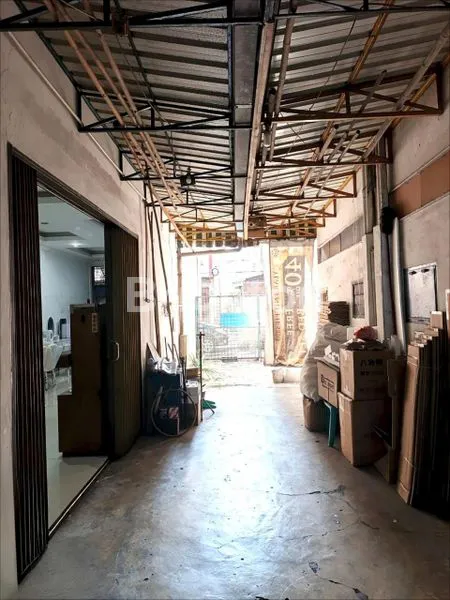 image RUKO HOOK STRATEGIS 2 LANTAI DI JALAN GATOT SUBROTO MEDAN (6)