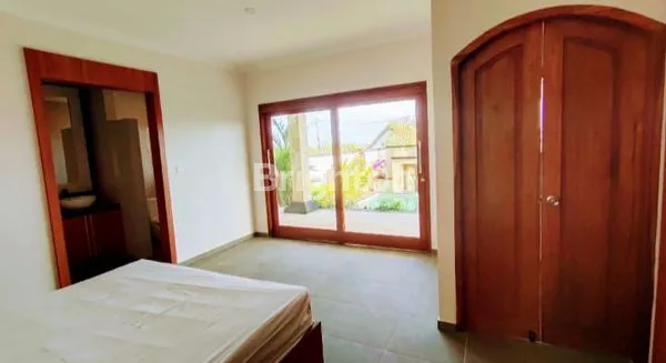 image UNGASAN - JIMBARAN VILLA 2 LANTAI  3 BR DENGAN ROOFTOP PLUS KOLAM RENANG (4)