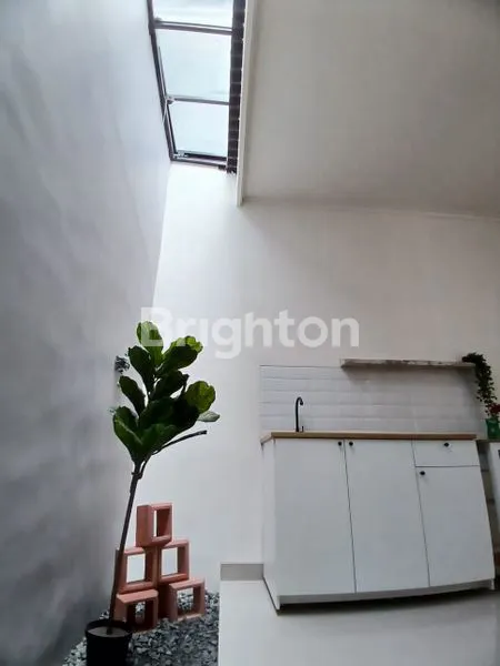 image TANPA RENOV LAGI HUNIAN INDUSTRIAL HOOK KARYA ARSITEK 140M² STRATEGIS DEKAT TOL & PASMOD BSD (7)