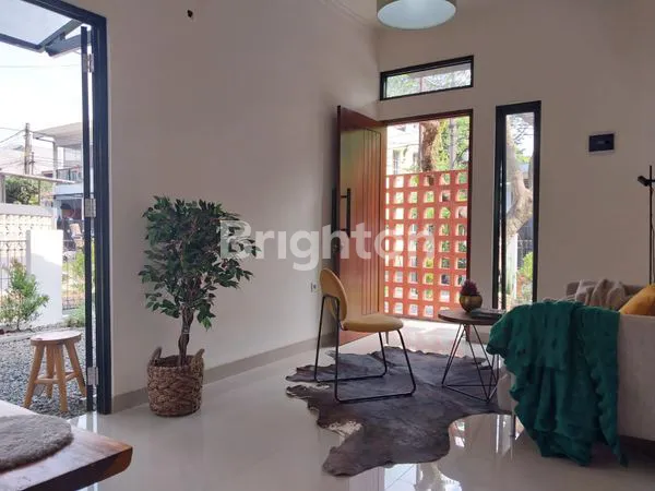 image TANPA RENOV LAGI HUNIAN INDUSTRIAL HOOK KARYA ARSITEK 140M² STRATEGIS DEKAT TOL & PASMOD BSD (3)