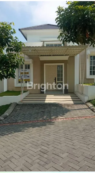 image DISEWAKAN RUMAH SUASANA TENANG KAWASAN DEKAT PINTU TOL MALANG-SURABAYA (1)