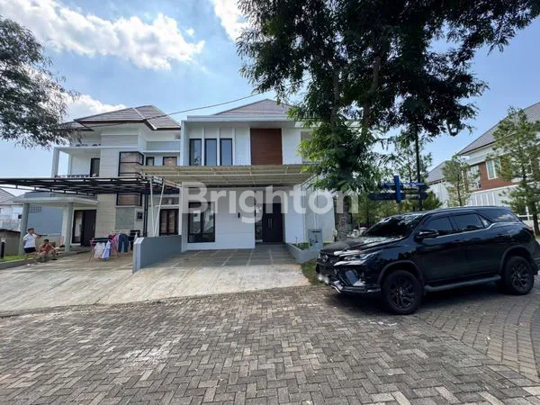 image HUNIAN PREMIUM 2 LANTAI POSISI HOOK DI KEDATON BSB (2)