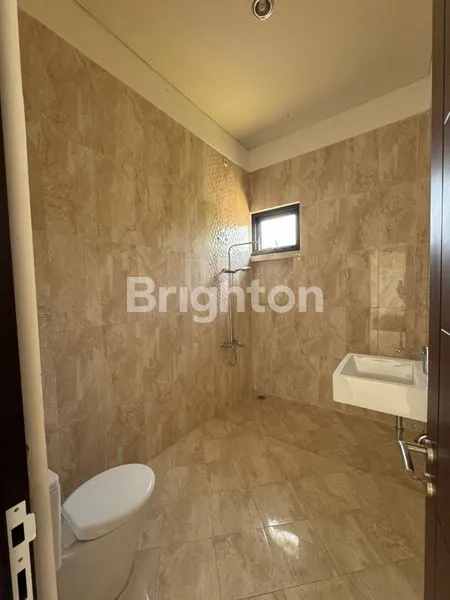 image HUNIAN PREMIUM 2 LANTAI POSISI HOOK DI KEDATON BSB (5)