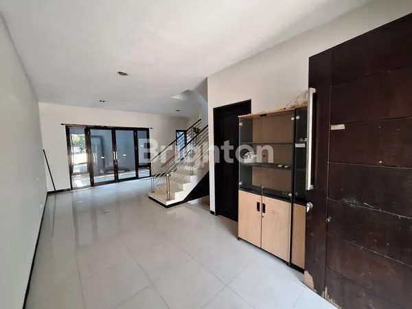 image DISEWAKAN RUMAH DI PANTAI MENTARI (6)