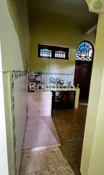 image RUMAH 2 LANTAI, SIAP HUNI, LOKASI STRATEGIS DEKAT KOTA (7)