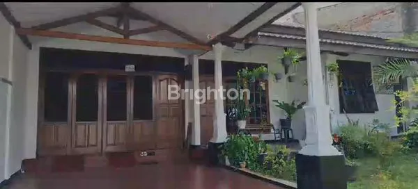 image RUMAH PLUS KONTRAKAN PETUKANGAN  (6)