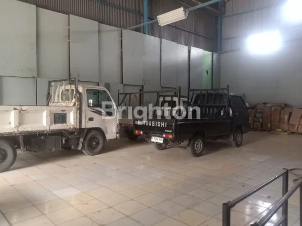 image INVESTASI EMAS: GUDANG & HALL BADMINTON PINGGIR JALAN RAYA BEKASI (5)