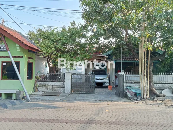 image RUMAH HITUNG TANAH DI GRIYA KEBRAON TENGAH (2)