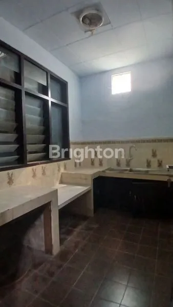 image RUMAH BESAR DAMPIT (8)