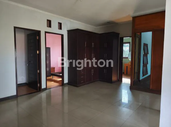 image TURUN HARGA RUMAH WIKA POSISI HOOK (4)