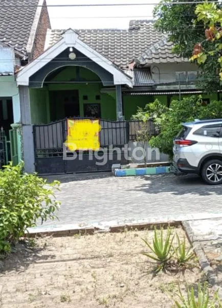 image RUMAH STRATEGIS 3KT SIAP HUNI DI PERUMAHAN MUTIARA KEBON AGUNG (1)