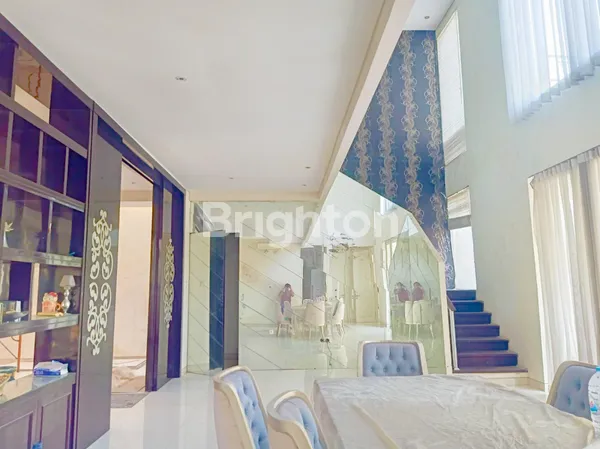 image RUMAH RAYA BOULEVARD PALM BEACH PAKUWON CITY (2)