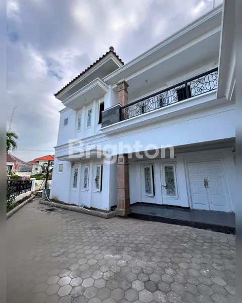 image RUMAH MULYOSARI PRIMA LOKASI STRATEGIS, PARKIRAN LUAS 6 MOBIL, GENSET, DAN JACUZZI (1)