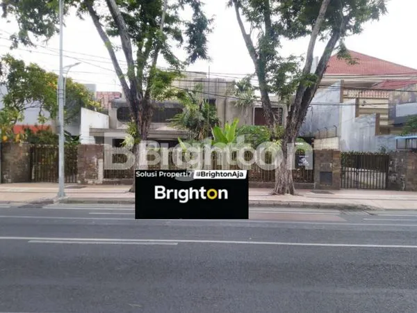 image RUMAH PUSAT KOTA JALAN RAYA DARMO JARANG ADA!! (1)