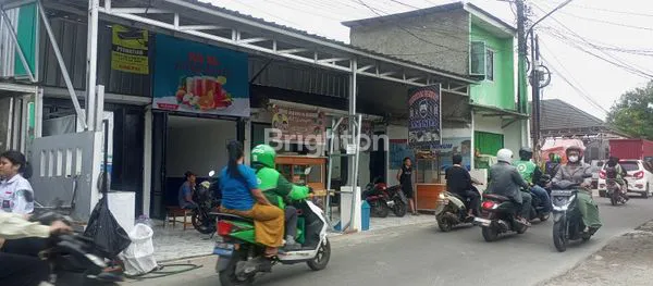image RUKO BESERTA 4 KIOS LT 235M² DI PASAR JENGKOL TANGSEL (1)
