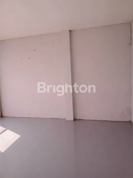 image GUDANG SIAP PAKAI KALIDERES 270M² JUAL/SEWA LOKASI PRIMA (3)
