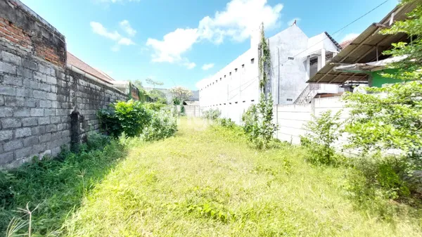 image TANAH LOKASI STRATEGIS DI SEMINYAK BALI COCOK DI BANGUN RUMAH ATAU TEMPAT USAHA (1)