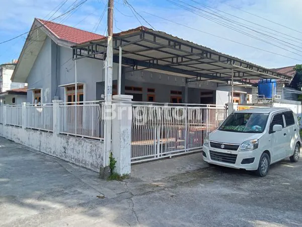 image DIJUAL RUMAH HOOK (1)