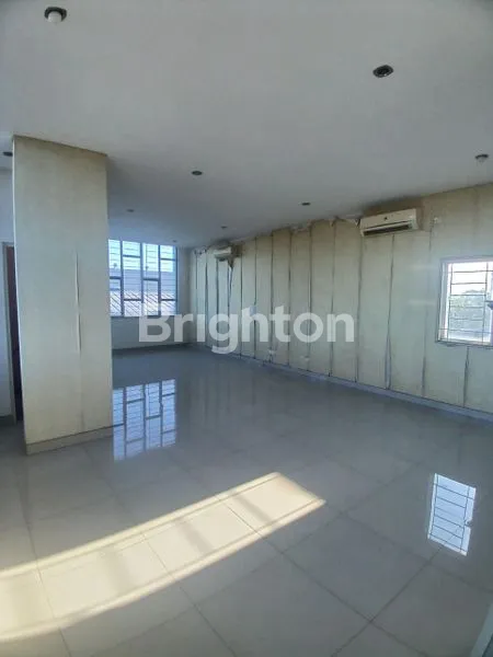 image RUKO 3 LANTAI SIAP PAKAI DEKAT MERR & RUNGKUT INDUSTRI (4)