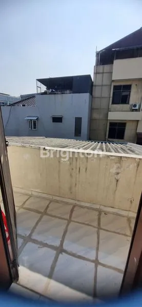 image RUKO BAGUS MURAH 3 LANTAI TELUK GONG (8)