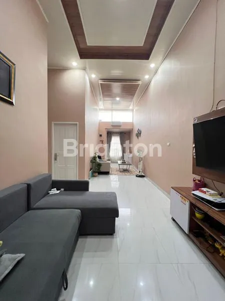 image HUNIAN NYAMAN 121M² DI HALTON PLACE DEKAT TERMINAL AMPLAS (2)