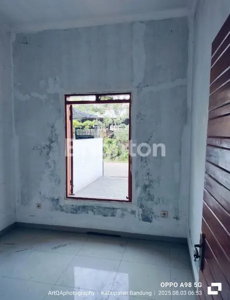 image HUNIAN NYAMAN 2KT DI CIPAGALO, STRATEGIS DEKAT TOL & MALL (8)