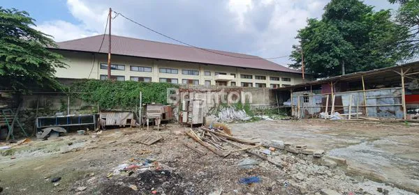 image DIJUAL TANAH KOMERSIL STRATEGIS – JL. GATOT SUBROTO, TANGERANG – 5.753 M² (SHM), LOKASI SUPER STRATEGIS – COCOK UNTUK GUDANG, HOTEL, APARTEMEN, SEKOLAH (2)